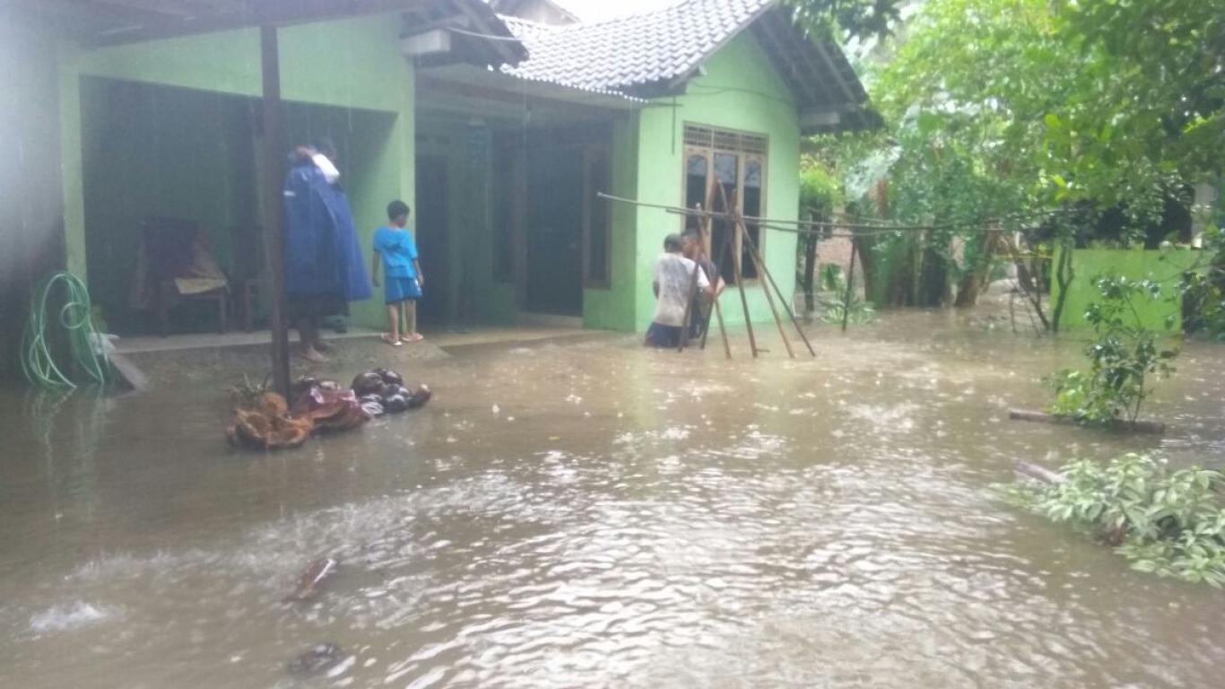 Banjir Besar Menerjang Empat Dusun di Desa Pleret